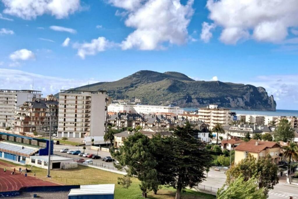شقة Apartamento En لاريدو المظهر الخارجي الصورة